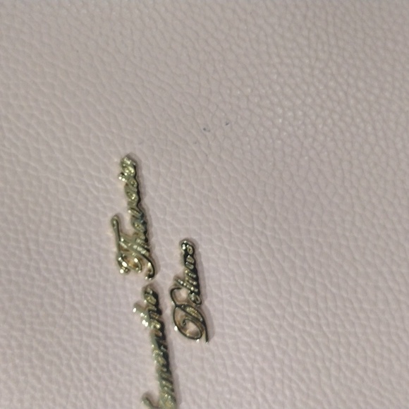 Samantha Thavasa Deluxe Pink Genuine Leather Shoulder Bag - Adjustable Strap - Picture 11 of 11